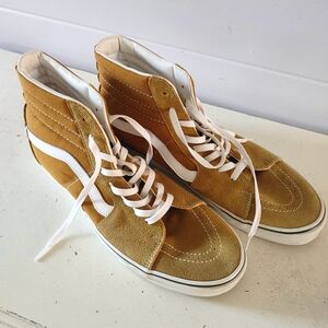 Vans Men's Brown High-Top Sneakers